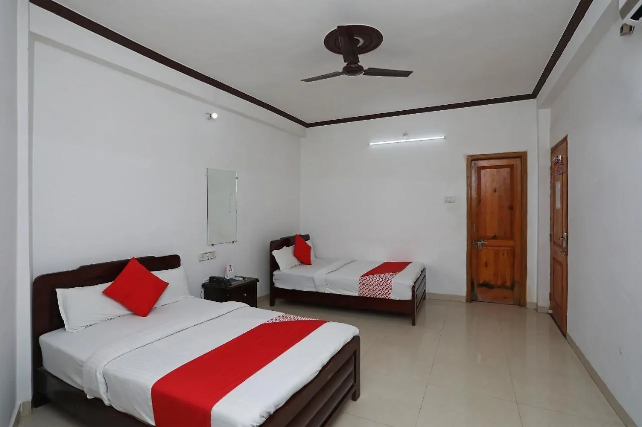 Oyo 15027 Hotel Lotus International Waranasi Indie